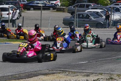 13/05/2007 : 1ère manche du challenge des circuits – 2ème manche du Trophée Vincent Sanchez – 3ème manche du Championnat Régional Languedoc – Lavelanet (Photos Patrick Lascombes) 2007 — karting
