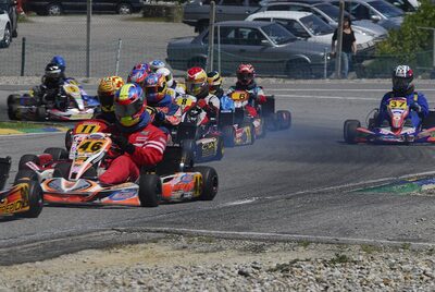 13/05/2007 : 1ère manche du challenge des circuits – 2ème manche du Trophée Vincent Sanchez – 3ème manche du Championnat Régional Languedoc – Lavelanet (Photos Patrick Lascombes) 2007 — karting