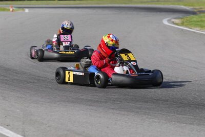 13/05/2007 : 1ère manche du challenge des circuits – 2ème manche du Trophée Vincent Sanchez – 3ème manche du Championnat Régional Languedoc – Lavelanet (Photos Patrick Lascombes) 2007 — karting