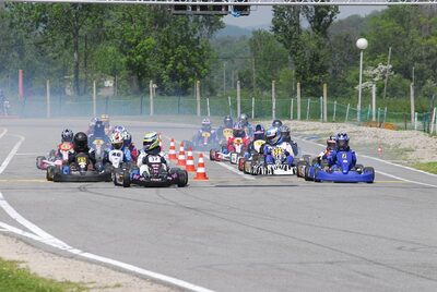 13/05/2007 : 1ère manche du challenge des circuits – 2ème manche du Trophée Vincent Sanchez – 3ème manche du Championnat Régional Languedoc – Lavelanet (Photos Patrick Lascombes) 2007 — karting