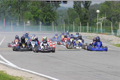 13/05/2007 : 1ère manche du challenge des circuits – 2ème manche du Trophée Vincent Sanchez – 3ème manche du Championnat Régional Languedoc – Lavelanet (Photos Patrick Lascombes) 2007 — karting