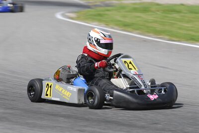 13/05/2007 : 1ère manche du challenge des circuits – 2ème manche du Trophée Vincent Sanchez – 3ème manche du Championnat Régional Languedoc – Lavelanet (Photos Patrick Lascombes) 2007 — karting