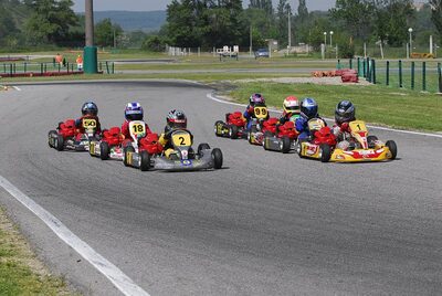 13/05/2007 : 1ère manche du challenge des circuits – 2ème manche du Trophée Vincent Sanchez – 3ème manche du Championnat Régional Languedoc – Lavelanet (Photos Patrick Lascombes) 2007 — karting