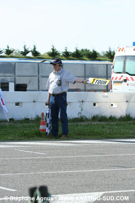 04/05/2008 : 3ème manche du Championnat Régional Midi-Pyrénées à Muret (Photos Stéphane Agnus) 2008 — karting