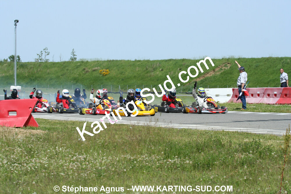 04/05/2008 : 3ème manche du Championnat Régional Midi-Pyrénées à Muret (Photos Stéphane Agnus) 2008 — karting