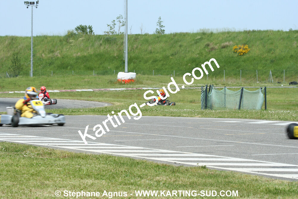 04/05/2008 : 3ème manche du Championnat Régional Midi-Pyrénées à Muret (Photos Stéphane Agnus) 2008 — karting