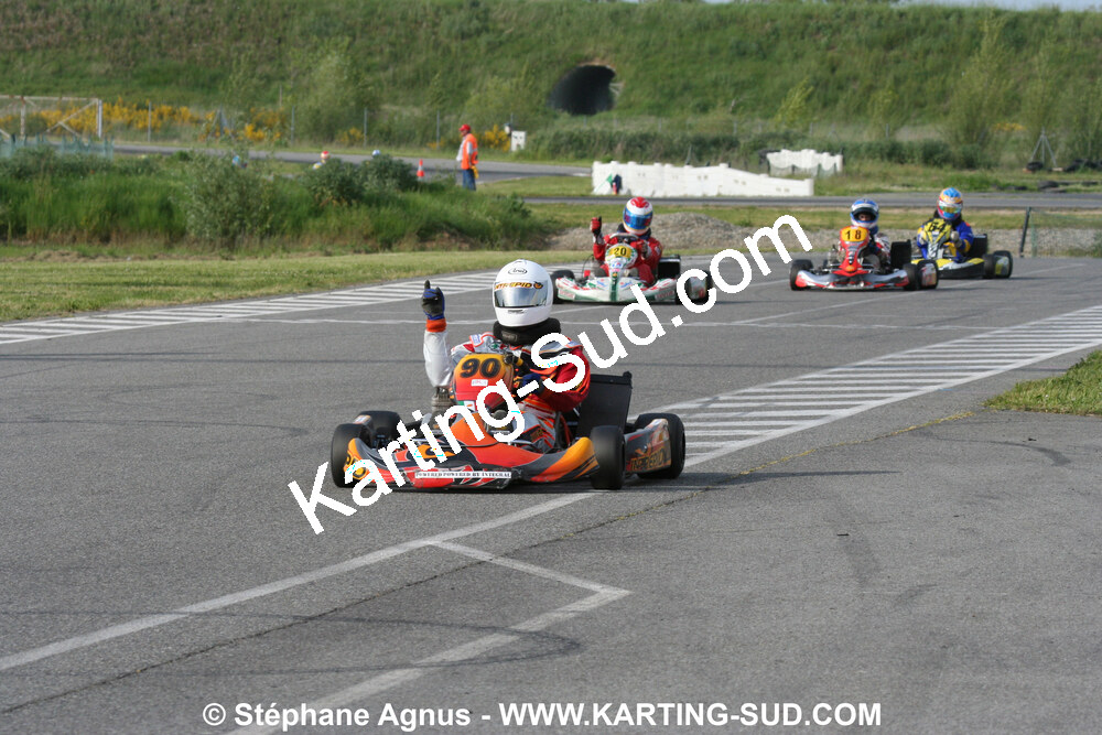 04/05/2008 : 3ème manche du Championnat Régional Midi-Pyrénées à Muret (Photos Stéphane Agnus) 2008 — karting