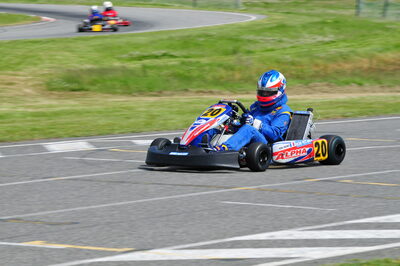 04/05/2008 : 3ème manche du Championnat Régional Midi-Pyrénées à Muret (Photos Julien Dejean) 2008 — karting