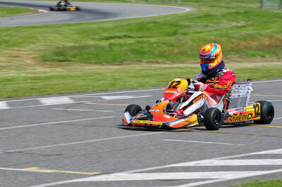 04/05/2008 : 3ème manche du Championnat Régional Midi-Pyrénées à Muret (Photos Julien Dejean) 2008 — karting