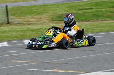 04/05/2008 : 3ème manche du Championnat Régional Midi-Pyrénées à Muret (Photos Julien Dejean) 2008 — karting