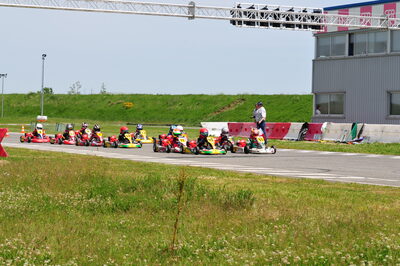 04/05/2008 : 3ème manche du Championnat Régional Midi-Pyrénées à Muret (Photos Julien Dejean) 2008 — karting