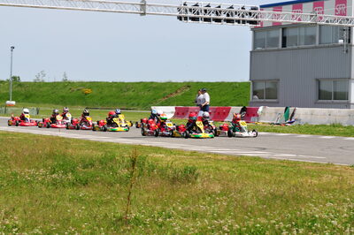 04/05/2008 : 3ème manche du Championnat Régional Midi-Pyrénées à Muret (Photos Julien Dejean) 2008 — karting