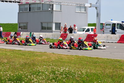 04/05/2008 : 3ème manche du Championnat Régional Midi-Pyrénées à Muret (Photos Julien Dejean) 2008 — karting