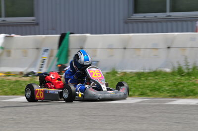 04/05/2008 : 3ème manche du Championnat Régional Midi-Pyrénées à Muret (Photos Julien Dejean) 2008 — karting