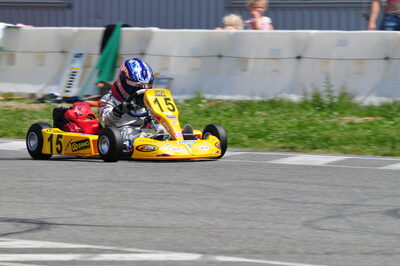 04/05/2008 : 3ème manche du Championnat Régional Midi-Pyrénées à Muret (Photos Julien Dejean) 2008 — karting