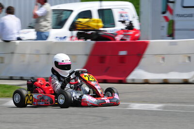 04/05/2008 : 3ème manche du Championnat Régional Midi-Pyrénées à Muret (Photos Julien Dejean) 2008 — karting