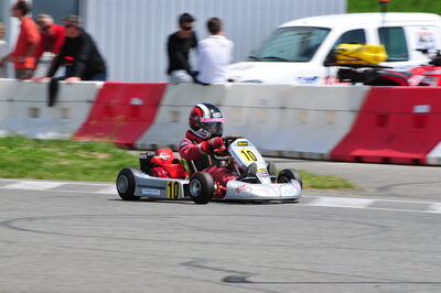 04/05/2008 : 3ème manche du Championnat Régional Midi-Pyrénées à Muret (Photos Julien Dejean) 2008 — karting