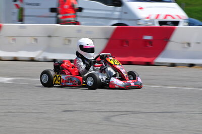 04/05/2008 : 3ème manche du Championnat Régional Midi-Pyrénées à Muret (Photos Julien Dejean) 2008 — karting