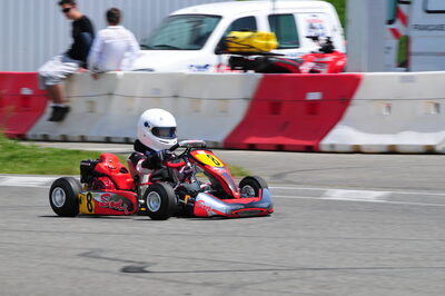 04/05/2008 : 3ème manche du Championnat Régional Midi-Pyrénées à Muret (Photos Julien Dejean) 2008 — karting