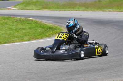 04/05/2008 : 3ème manche du Championnat Régional Midi-Pyrénées à Muret (Photos Julien Dejean) 2008 — karting