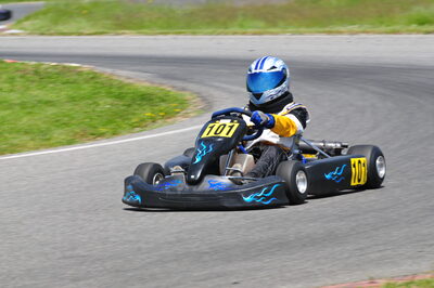04/05/2008 : 3ème manche du Championnat Régional Midi-Pyrénées à Muret (Photos Julien Dejean) 2008 — karting