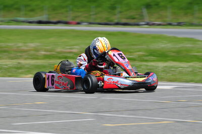 04/05/2008 : 3ème manche du Championnat Régional Midi-Pyrénées à Muret (Photos Julien Dejean) 2008 — karting