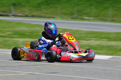 04/05/2008 : 3ème manche du Championnat Régional Midi-Pyrénées à Muret (Photos Julien Dejean) 2008 — karting
