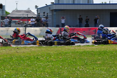 04/05/2008 : 3ème manche du Championnat Régional Midi-Pyrénées à Muret (Photos Julien Dejean) 2008 — karting