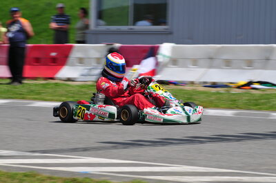 04/05/2008 : 3ème manche du Championnat Régional Midi-Pyrénées à Muret (Photos Julien Dejean) 2008 — karting