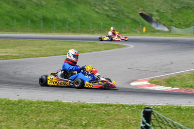 04/05/2008 : 3ème manche du Championnat Régional Midi-Pyrénées à Muret (Photos Julien Dejean) 2008 — karting
