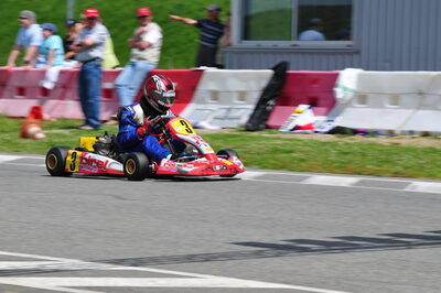 04/05/2008 : 3ème manche du Championnat Régional Midi-Pyrénées à Muret (Photos Julien Dejean) 2008 — karting