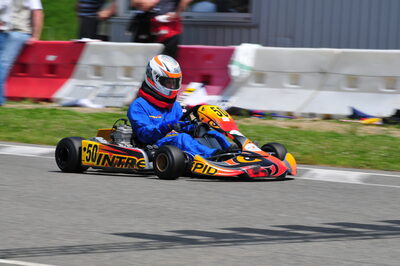 04/05/2008 : 3ème manche du Championnat Régional Midi-Pyrénées à Muret (Photos Julien Dejean) 2008 — karting