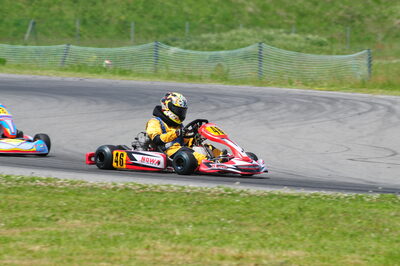 04/05/2008 : 3ème manche du Championnat Régional Midi-Pyrénées à Muret (Photos Julien Dejean) 2008 — karting