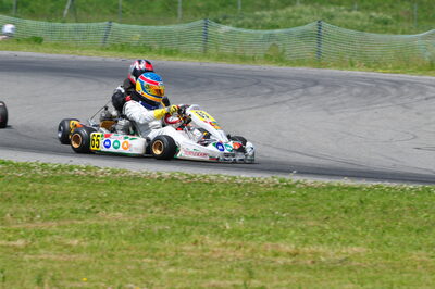 04/05/2008 : 3ème manche du Championnat Régional Midi-Pyrénées à Muret (Photos Julien Dejean) 2008 — karting