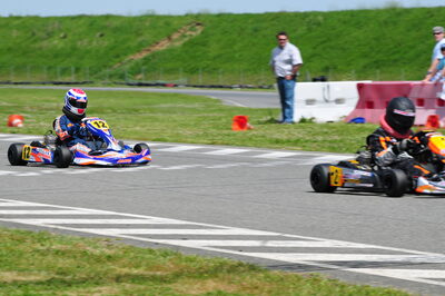 04/05/2008 : 3ème manche du Championnat Régional Midi-Pyrénées à Muret (Photos Julien Dejean) 2008 — karting