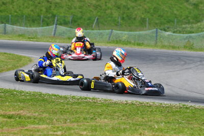 04/05/2008 : 3ème manche du Championnat Régional Midi-Pyrénées à Muret (Photos Julien Dejean) 2008 — karting
