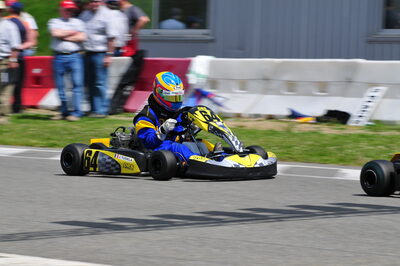 04/05/2008 : 3ème manche du Championnat Régional Midi-Pyrénées à Muret (Photos Julien Dejean) 2008 — karting