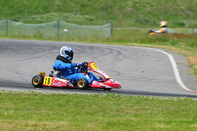 04/05/2008 : 3ème manche du Championnat Régional Midi-Pyrénées à Muret (Photos Julien Dejean) 2008 — karting
