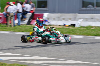 04/05/2008 : 3ème manche du Championnat Régional Midi-Pyrénées à Muret (Photos Julien Dejean) 2008 — karting