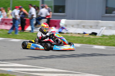 04/05/2008 : 3ème manche du Championnat Régional Midi-Pyrénées à Muret (Photos Julien Dejean) 2008 — karting