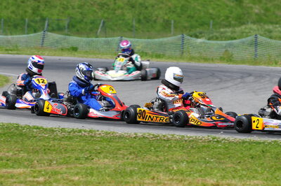 04/05/2008 : 3ème manche du Championnat Régional Midi-Pyrénées à Muret (Photos Julien Dejean) 2008 — karting