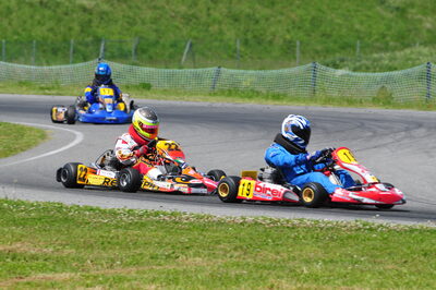 04/05/2008 : 3ème manche du Championnat Régional Midi-Pyrénées à Muret (Photos Julien Dejean) 2008 — karting