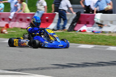 04/05/2008 : 3ème manche du Championnat Régional Midi-Pyrénées à Muret (Photos Julien Dejean) 2008 — karting