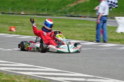 04/05/2008 : 3ème manche du Championnat Régional Midi-Pyrénées à Muret (Photos Julien Dejean) 2008 — karting