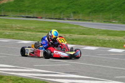 04/05/2008 : 3ème manche du Championnat Régional Midi-Pyrénées à Muret (Photos Julien Dejean) 2008 — karting