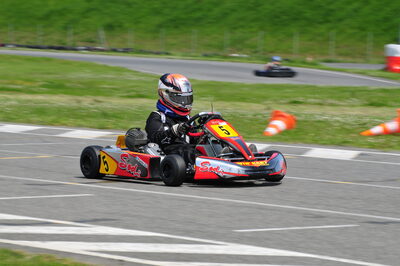 04/05/2008 : 3ème manche du Championnat Régional Midi-Pyrénées à Muret (Photos Julien Dejean) 2008 — karting