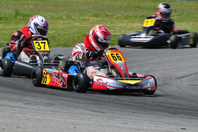 04/05/2008 : 3ème manche du Championnat Régional Midi-Pyrénées à Muret (Photos Julien Dejean) 2008 — karting