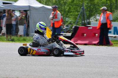 04/05/2008 : 3ème manche du Championnat Régional Midi-Pyrénées à Muret (Photos Julien Dejean) 2008 — karting