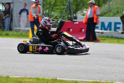 04/05/2008 : 3ème manche du Championnat Régional Midi-Pyrénées à Muret (Photos Julien Dejean) 2008 — karting
