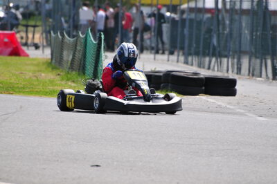 04/05/2008 : 3ème manche du Championnat Régional Midi-Pyrénées à Muret (Photos Julien Dejean) 2008 — karting